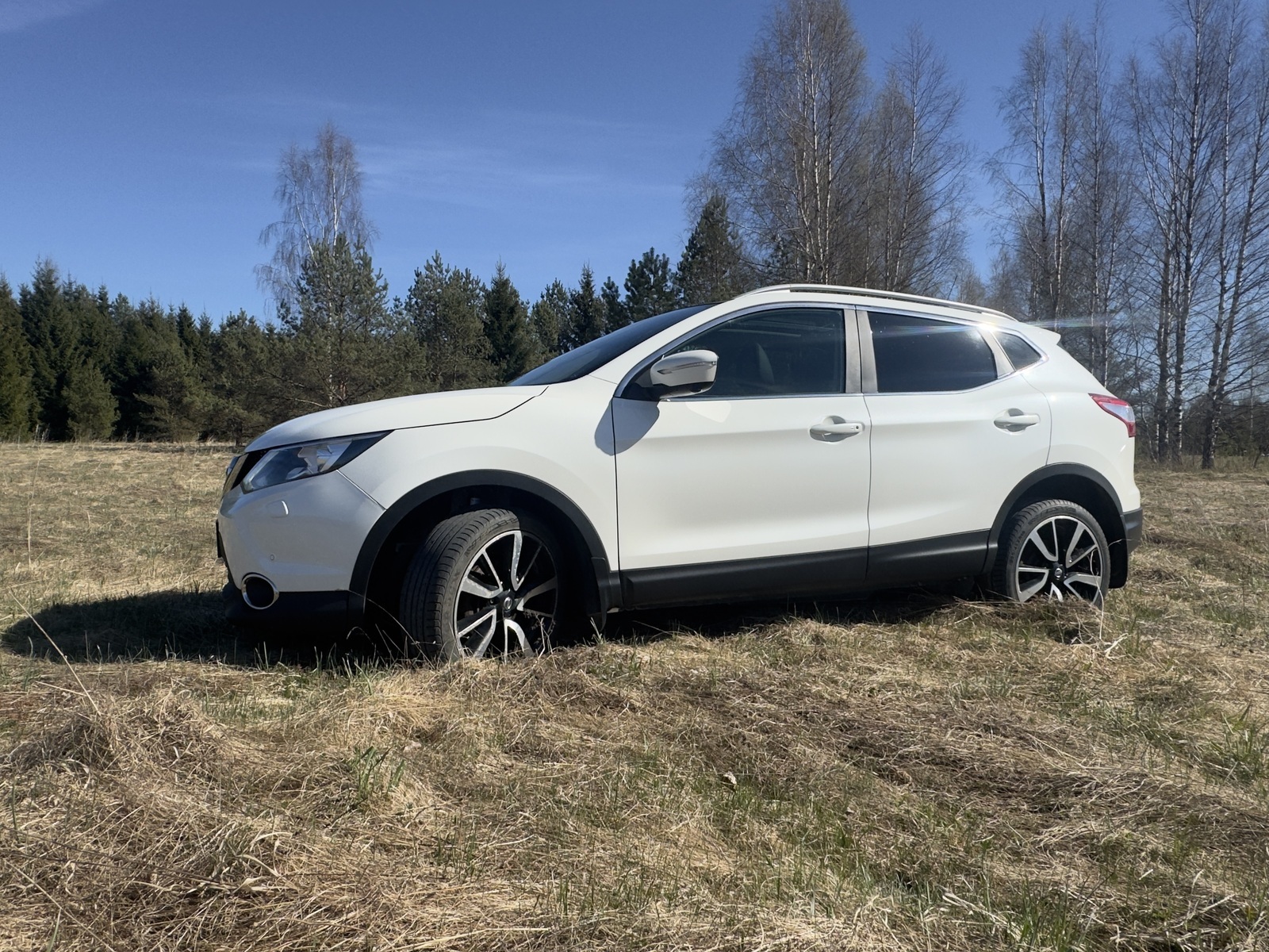 Nissan Qashqai Tekna 1.6 96kW 2014, kuva 7/35