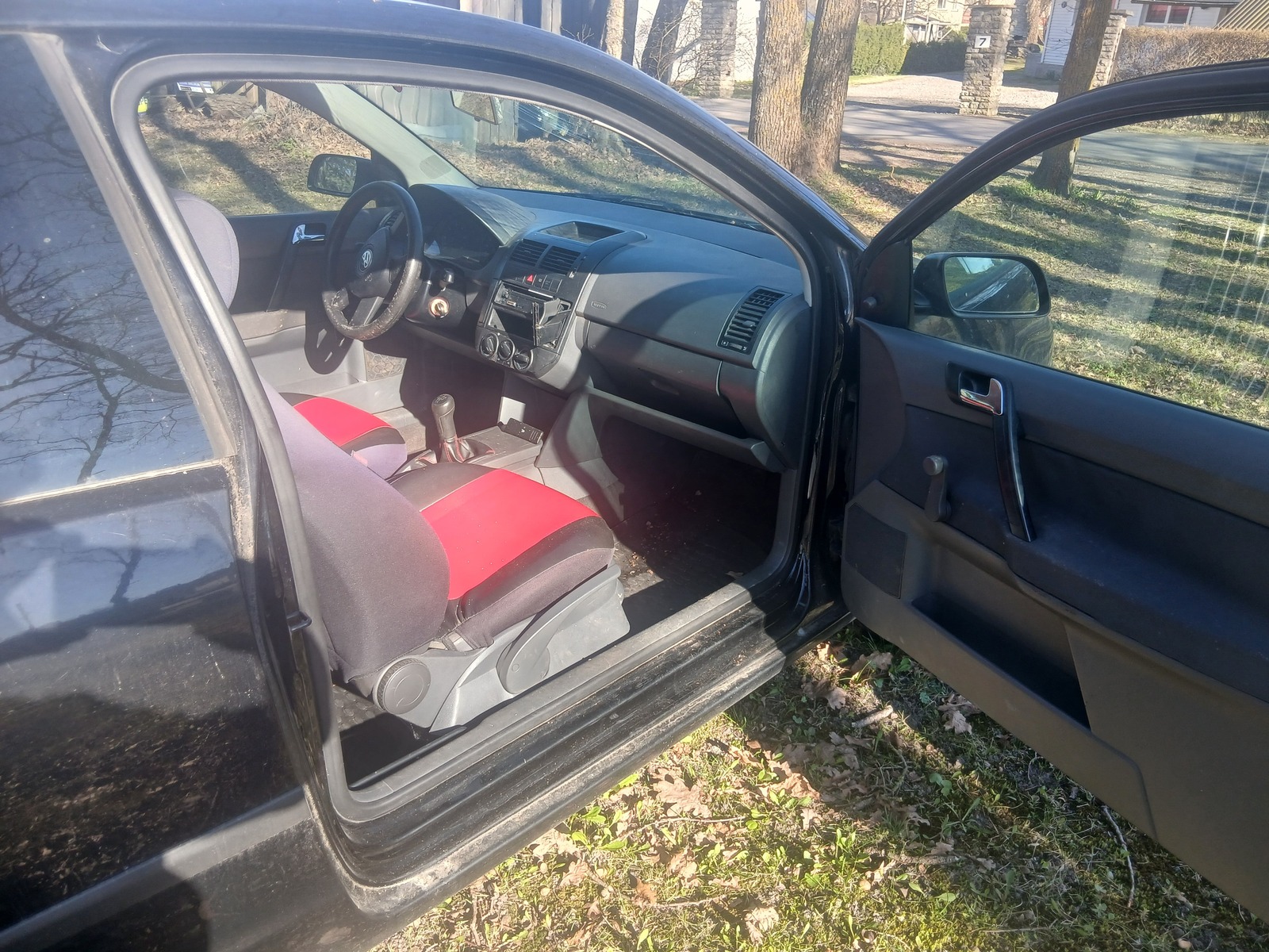 Volkswagen Polo 2003, photo 4/4