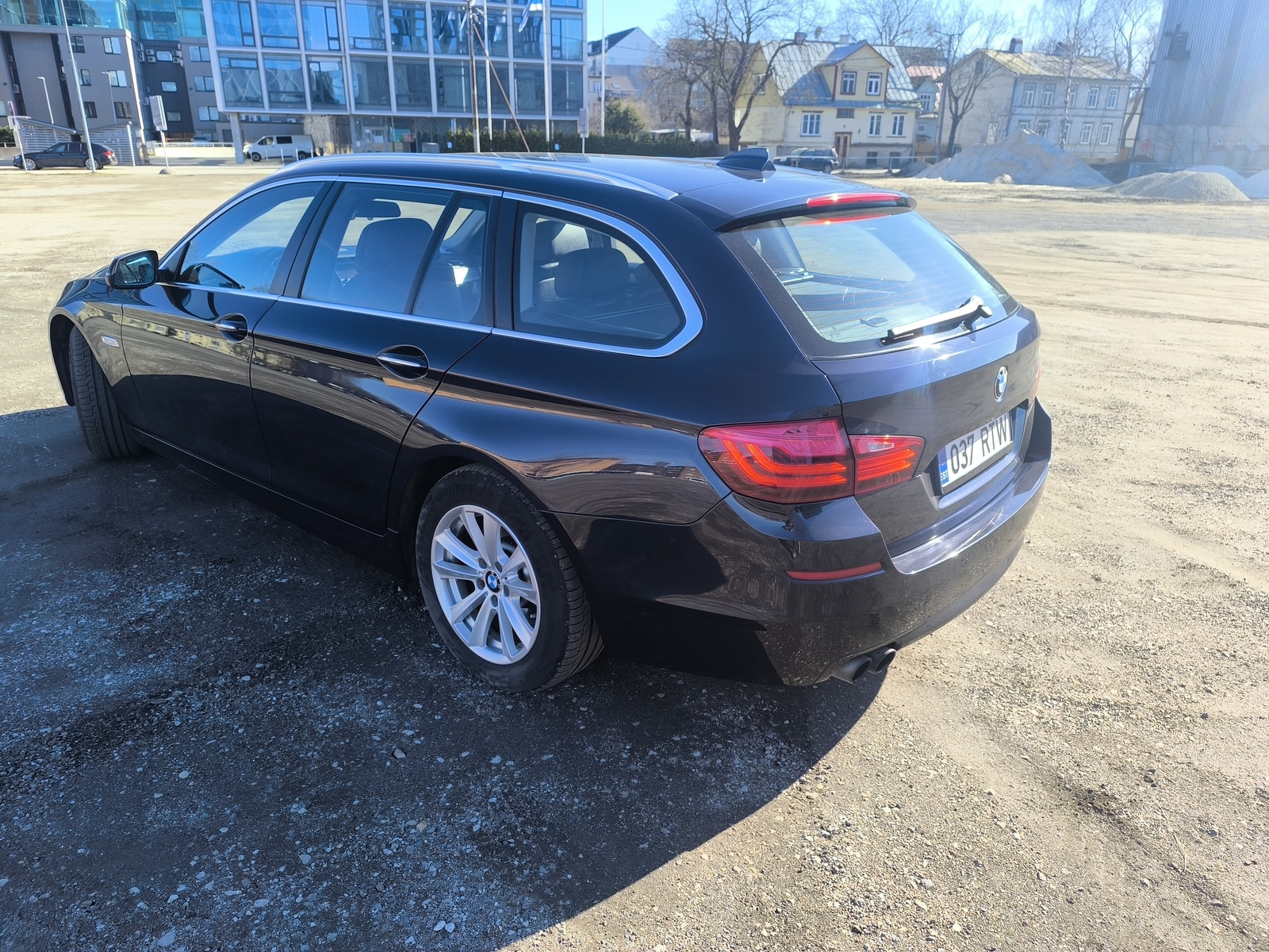 BMW 520 2016, photo 4/27