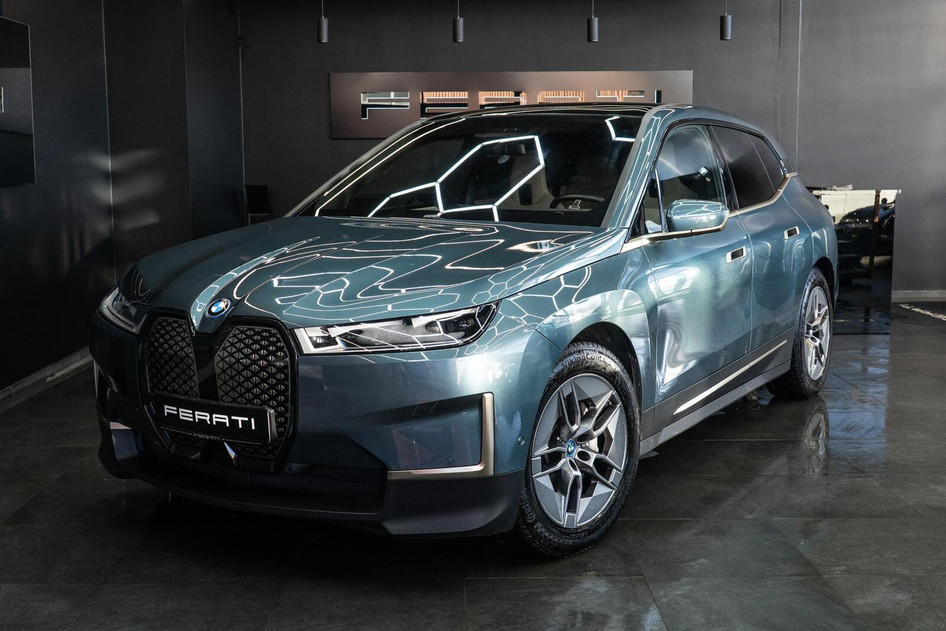 BMW iX, 2022, 102 kW, электричество, автомат, полный привод