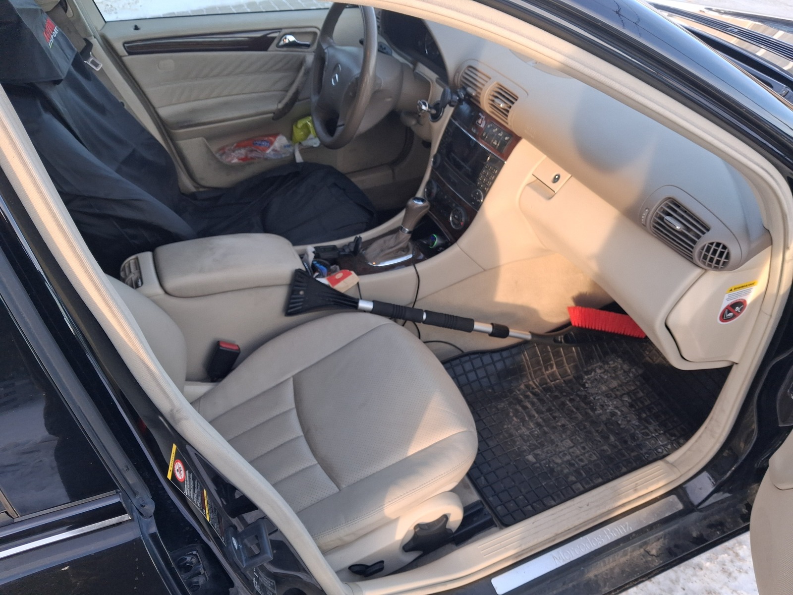Mercedes-Benz C 280 2006, kuva 6/9