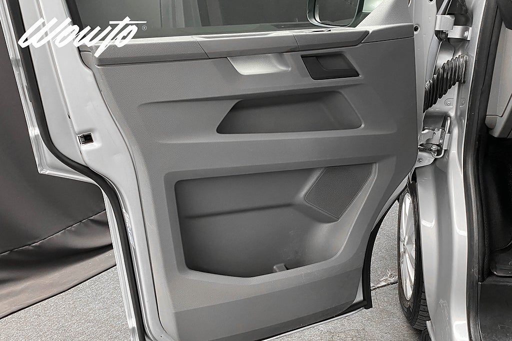 Volkswagen Transporter 2020, kuva 7/34