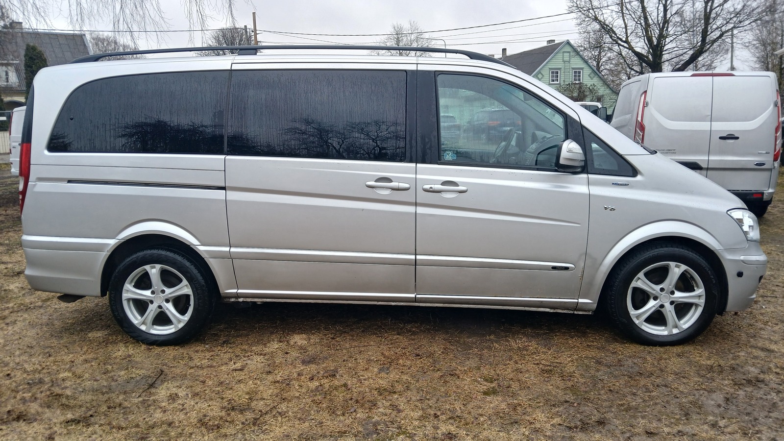 Mercedes-Benz Viano 2011, photo 5/19