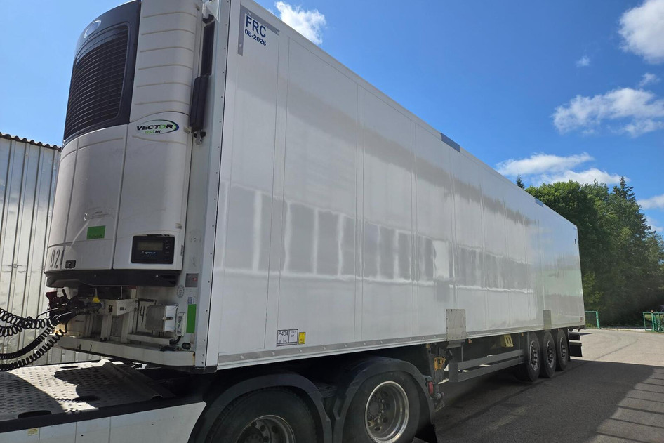 Schmitz Cargobull SKO 24/L-13.4 FP45 COOL DOUBLE STOCK, 2014