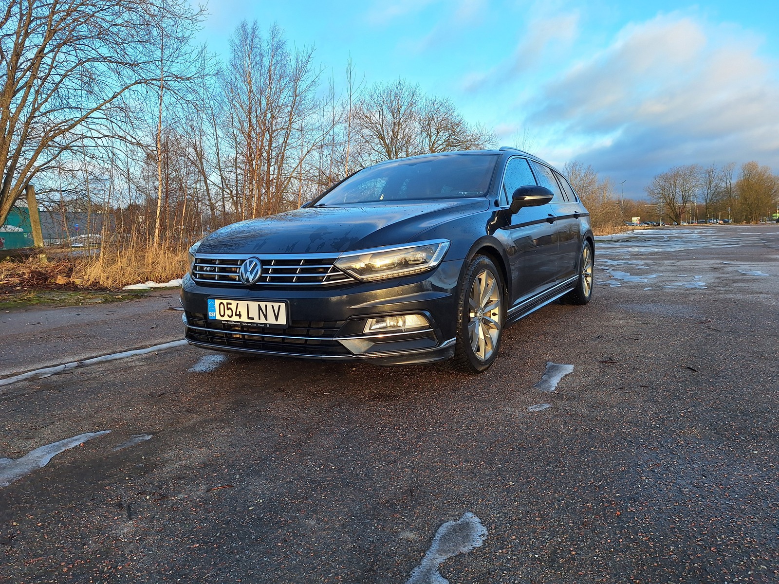Volkswagen Passat 2019, kuva 7/14