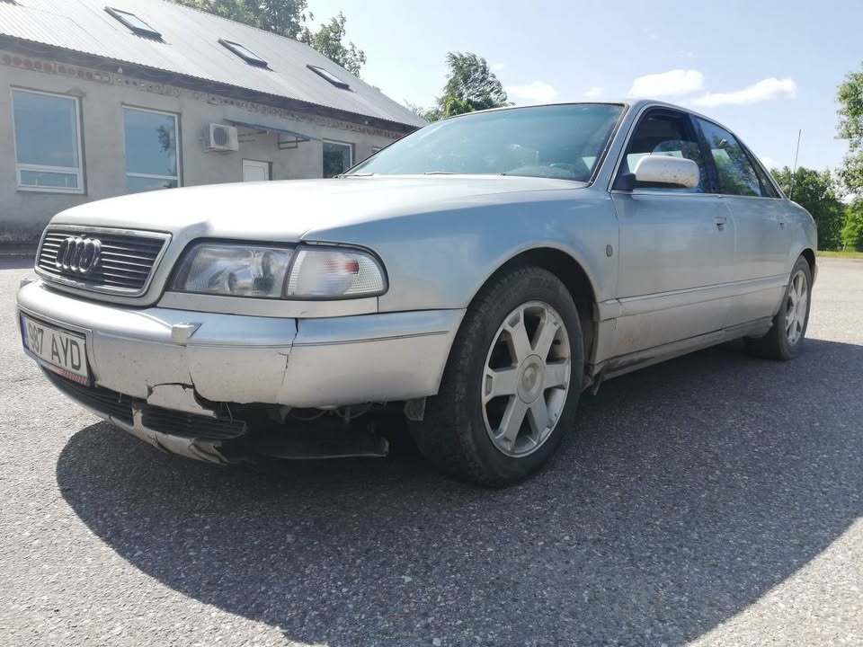 Audi A8