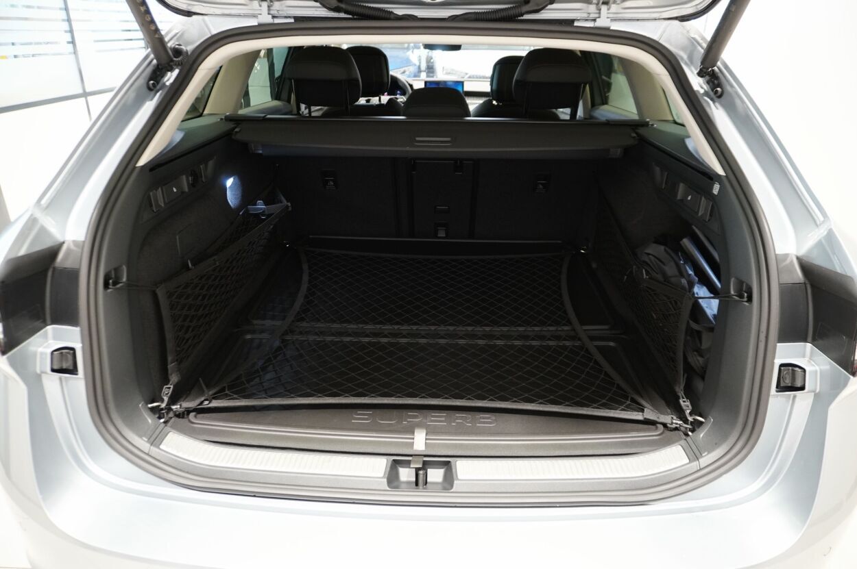Škoda Superb 2026, photo 7/22