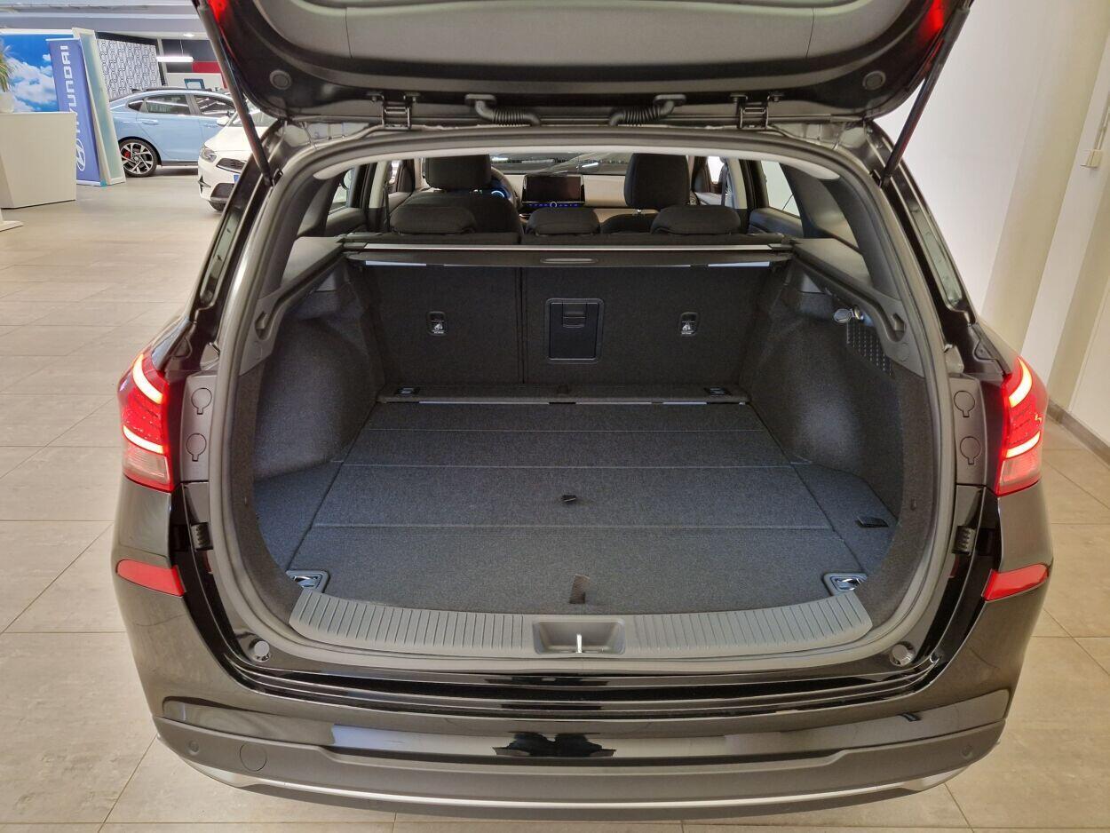 Hyundai i30 2026, photo 6/19