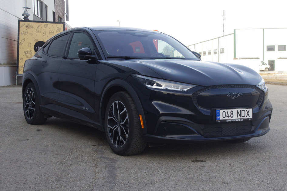Ford Mustang Mach-E, 2021, 221 kW, elekter, automaat, tagavedu