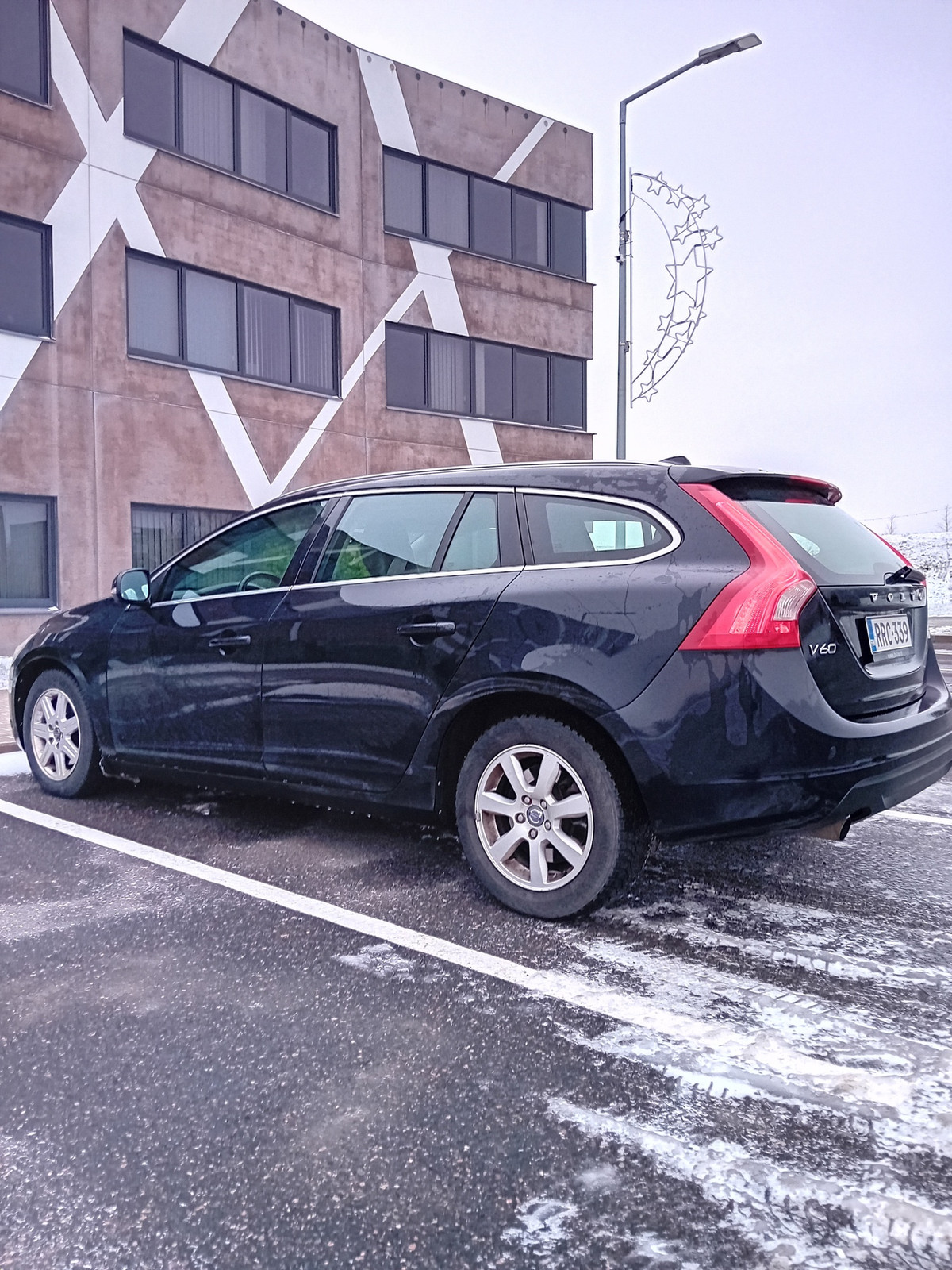 Volvo V60 2013, photo 4/10