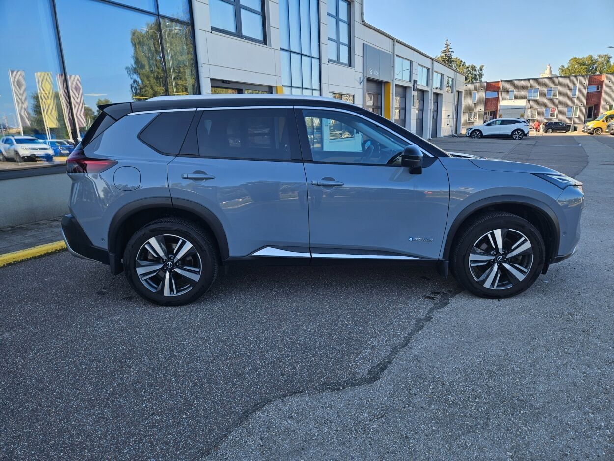 Nissan X-Trail 2023, photo 2/10