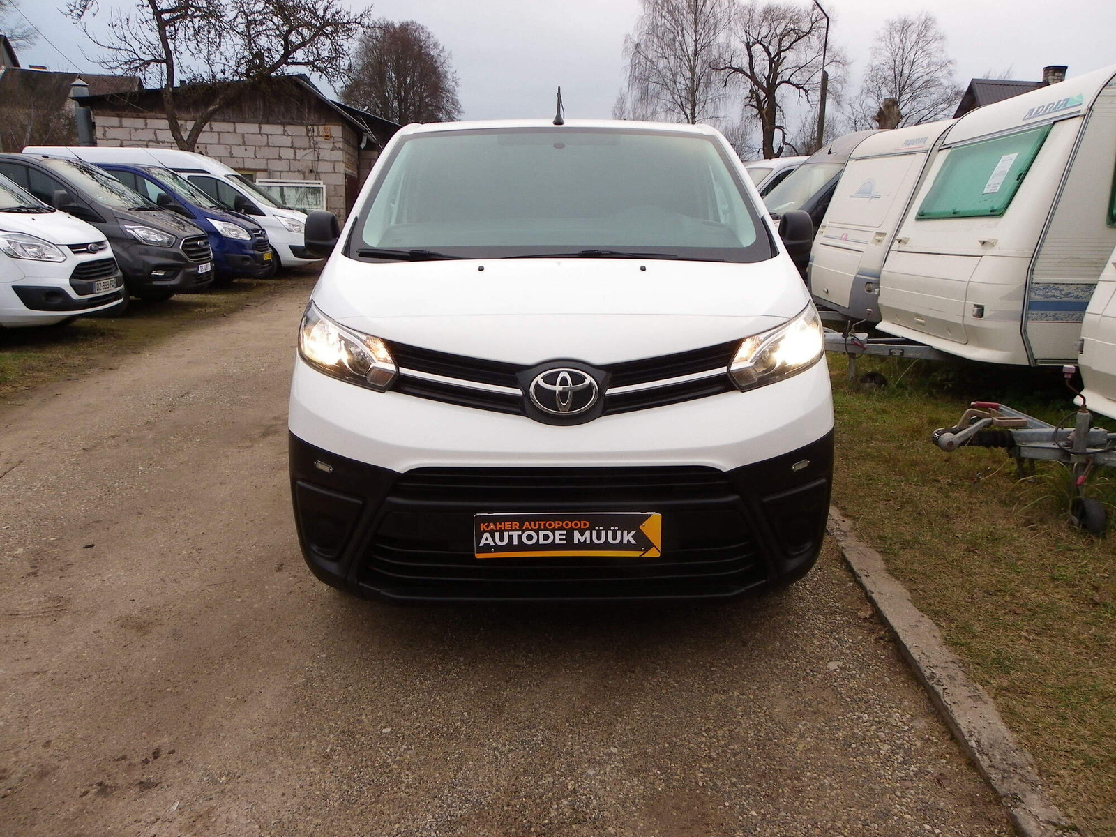 Toyota Proace LONG 2017, kuva 2/18