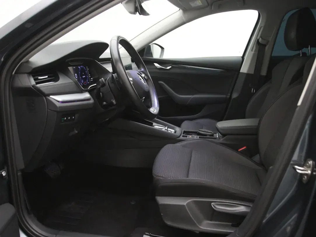 Škoda Octavia 2021, photo 4/37