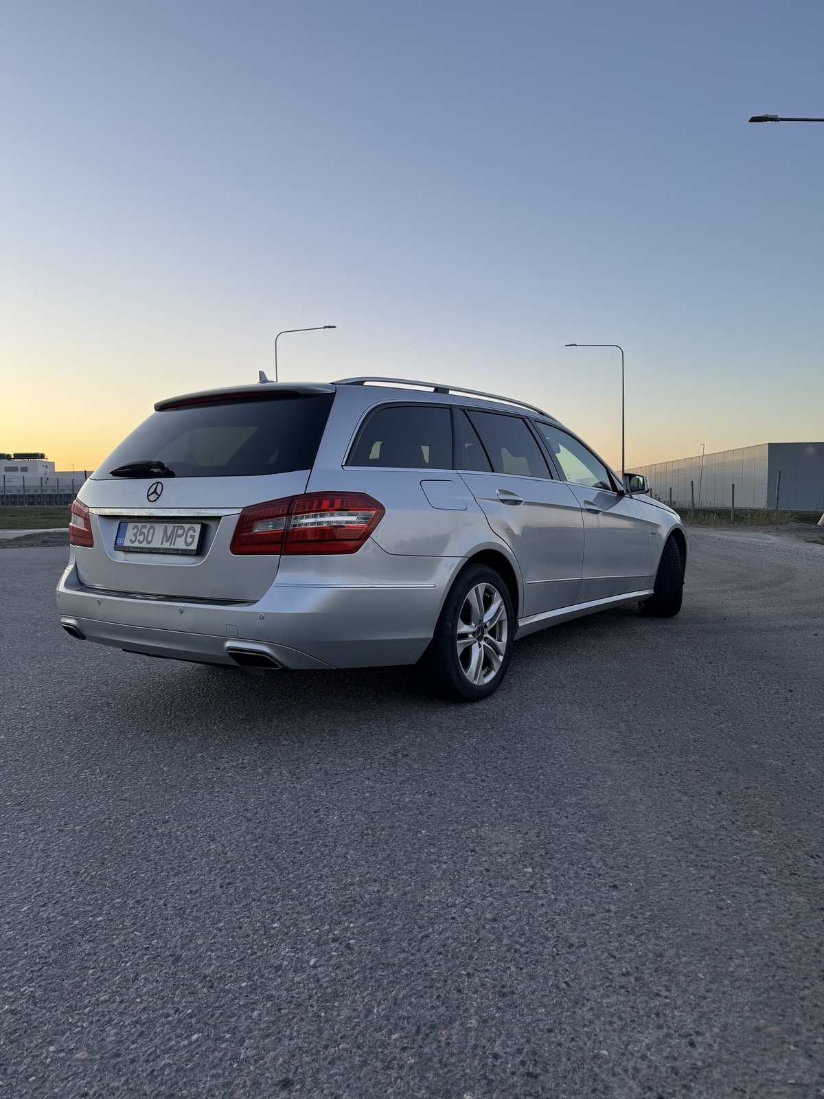 Mercedes-Benz E 250 2012, kuva 3/19