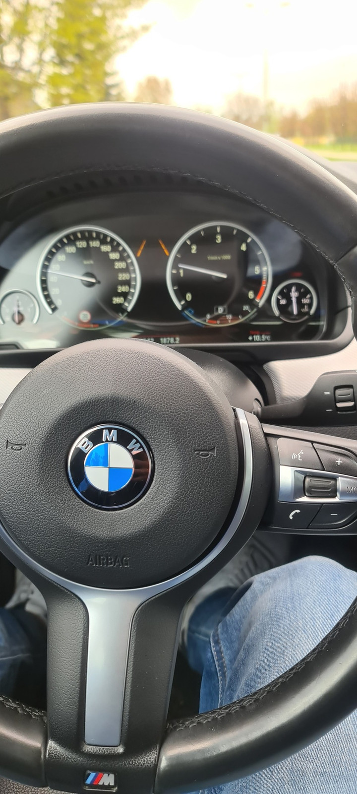 BMW 520 2016, photo 3/3