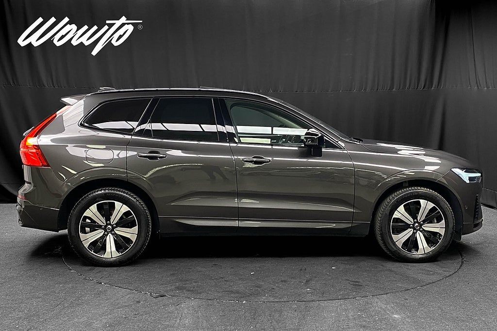 Volvo XC60 2023, photo 3/22