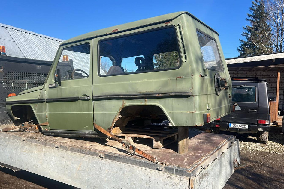 Mersedes-Benz 300GD