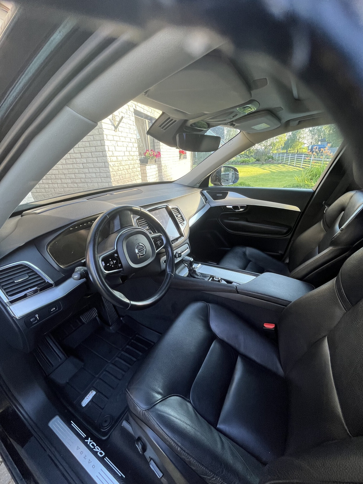 Volvo XC90 2018, photo 8/8