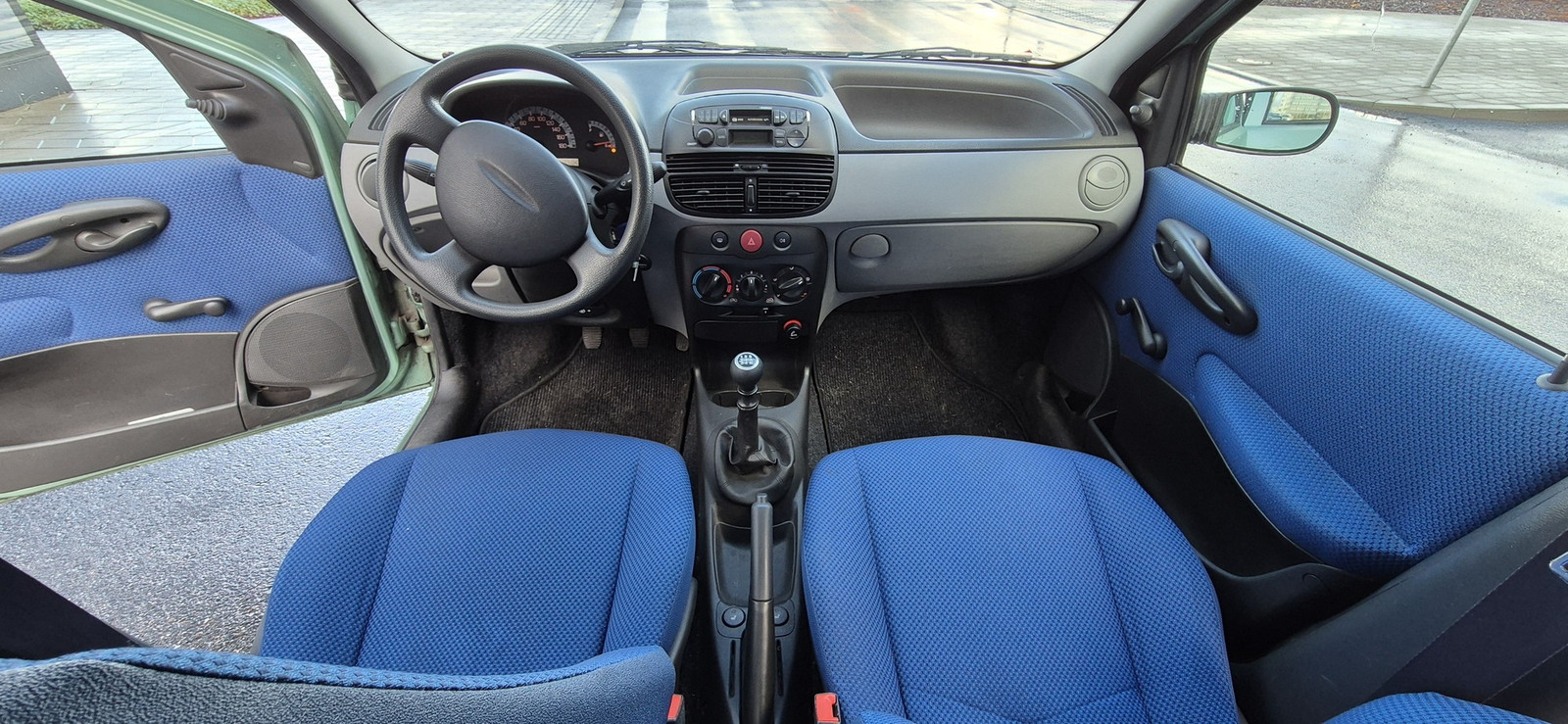 Fiat Punto 1.2 44kW 2002, photo 5/9