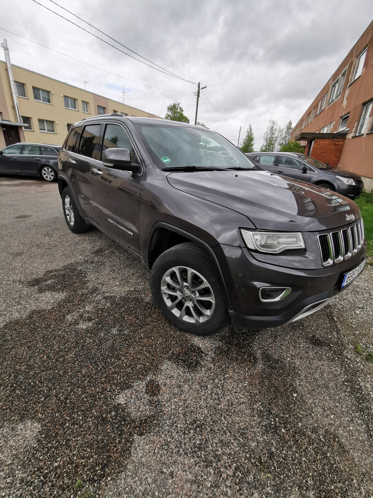 Jeep Grand Cherokee 2015, photo 2/14