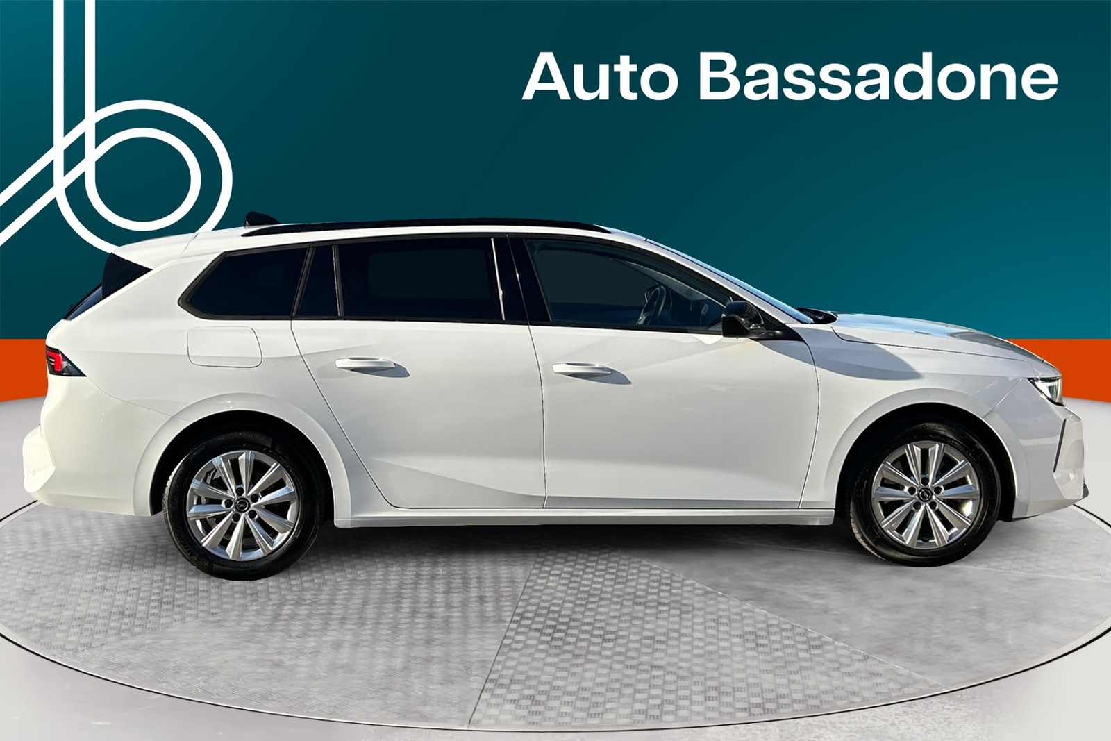 Opel Astra 2024, photo 6/19
