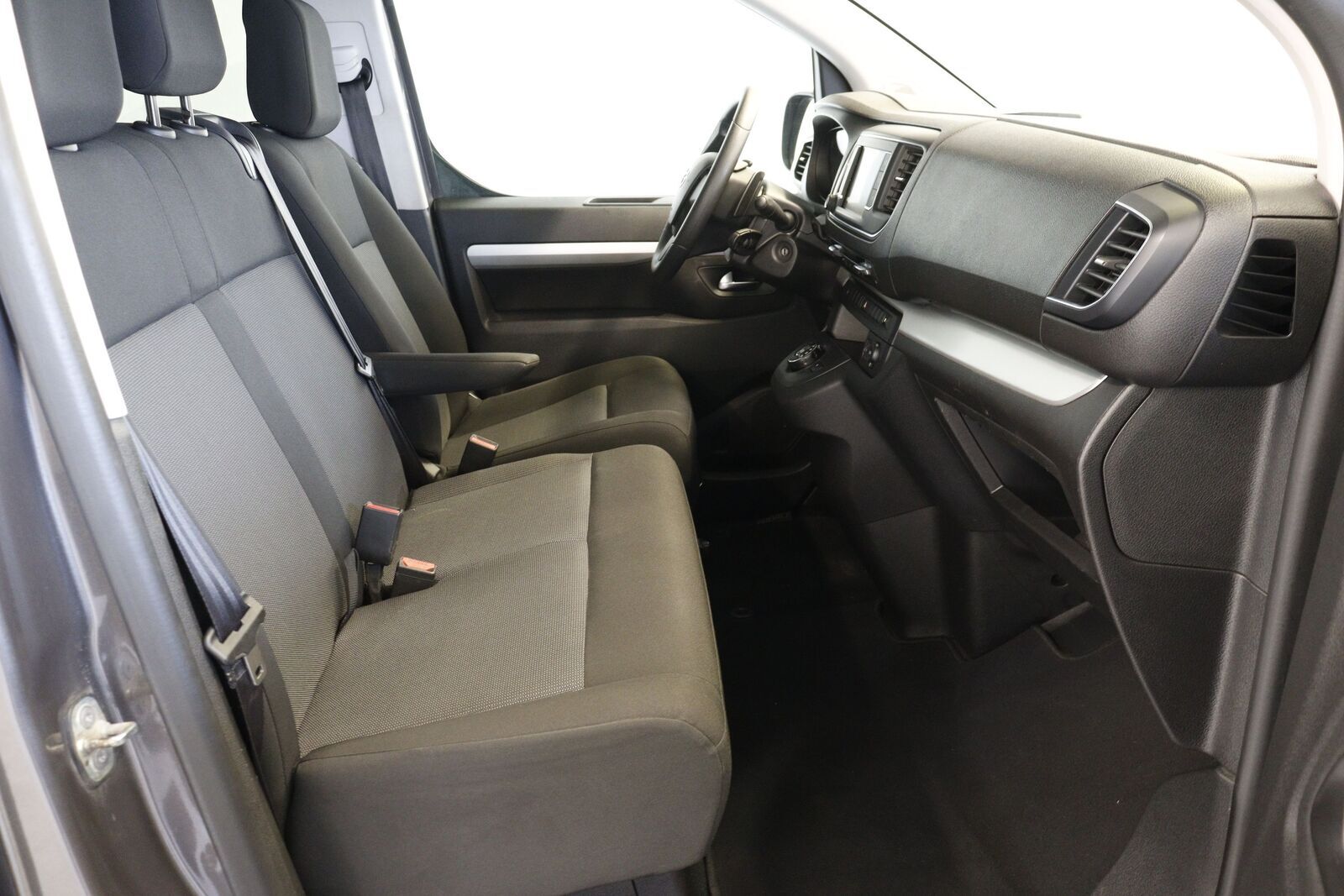 Toyota Proace Verso 2024, photo 6/17