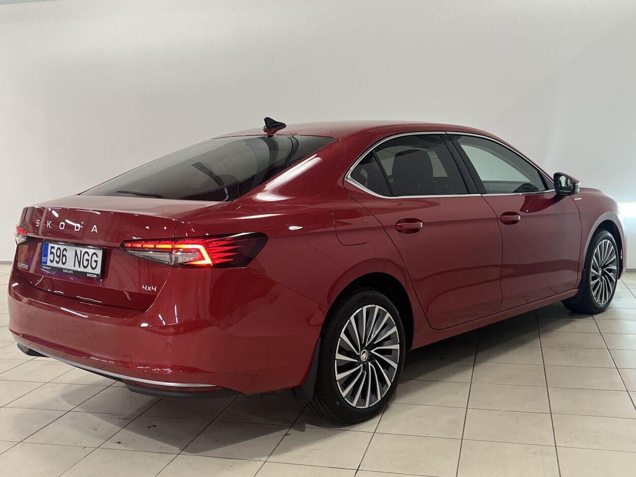Škoda Superb 2024, kuva 4/10