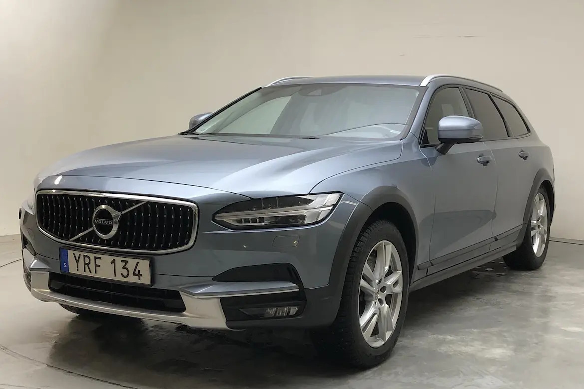 Volvo V90 Cross Country 2017, kuva 2/8
