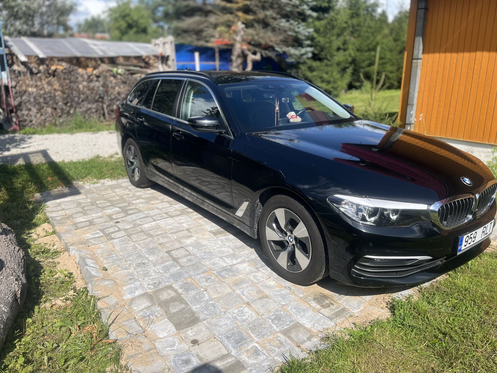 BMW 520 2020, photo 2/9