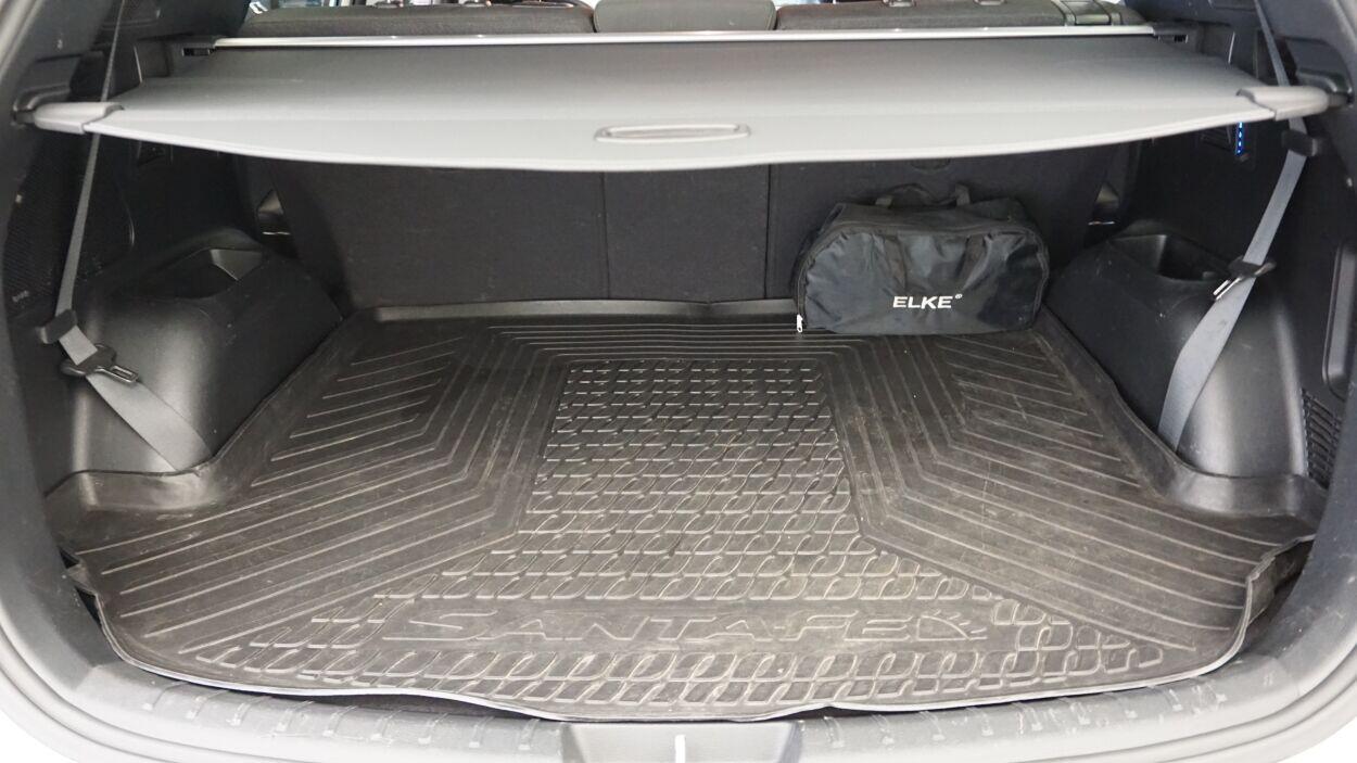 Hyundai Santa Fe CRDi 4WD 2.2 147kW 2018, photo 6/10