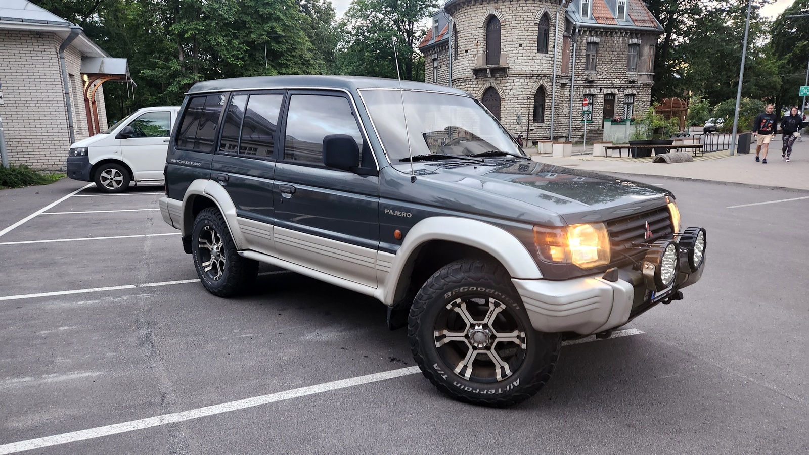 Mitsubishi Pajero