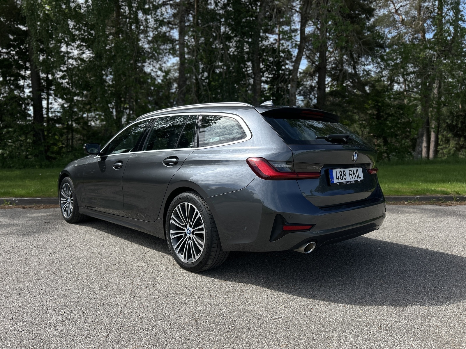 BMW 320 2020, photo 3/17