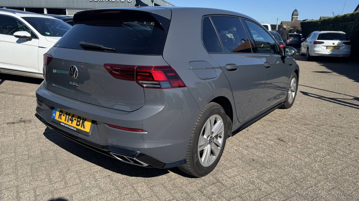 Volkswagen Golf 2020, photo 3/8