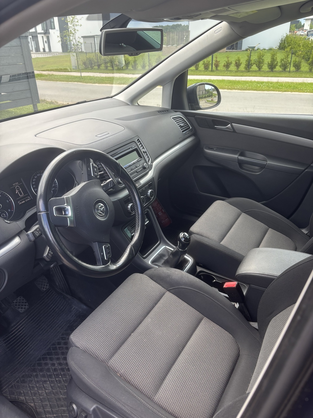 Volkswagen Sharan 2015, photo 4/4