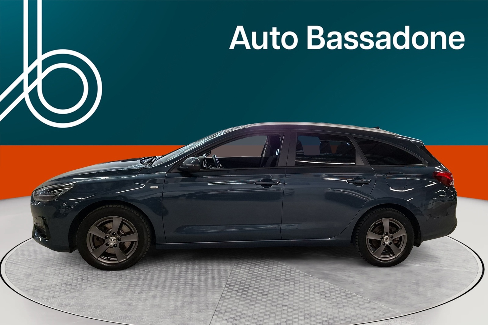 Hyundai i30 2021, photo 2/37