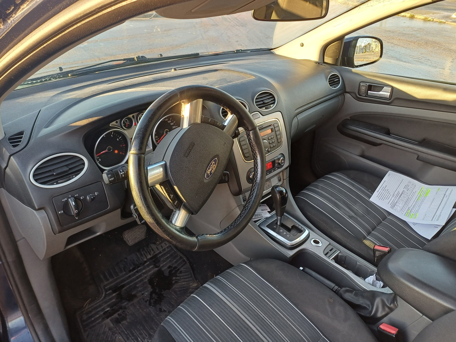 Ford Focus 2010, photo 7/8
