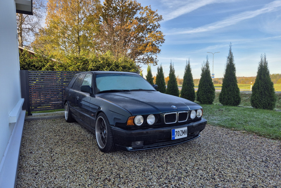 BMW 525, 1995, 2.5, 141 kW, бензин, механическая, задний привод