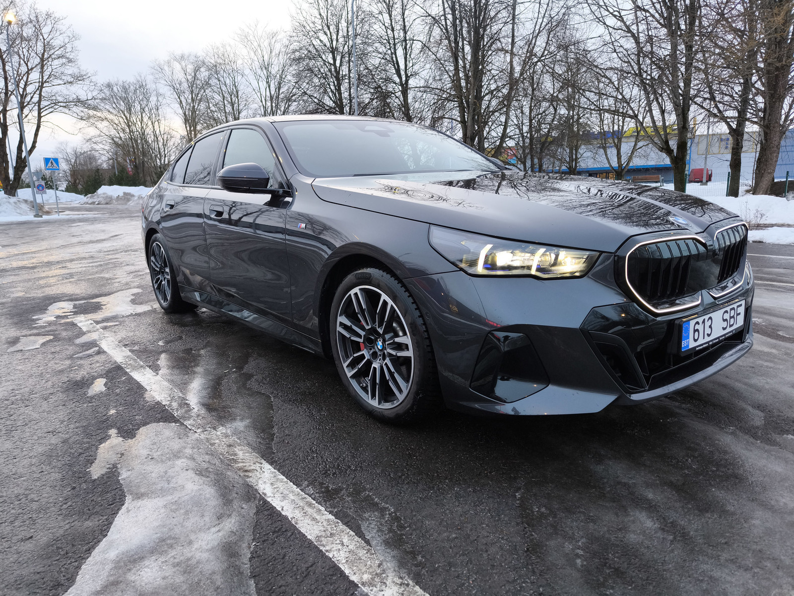 BMW 520 2024, photo 3/10