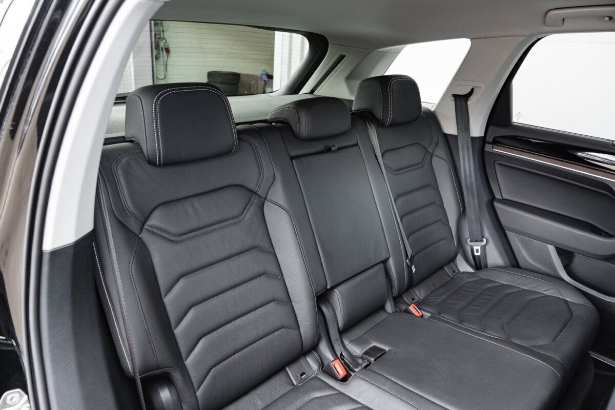 Volkswagen Touareg 2025, photo 7/35
