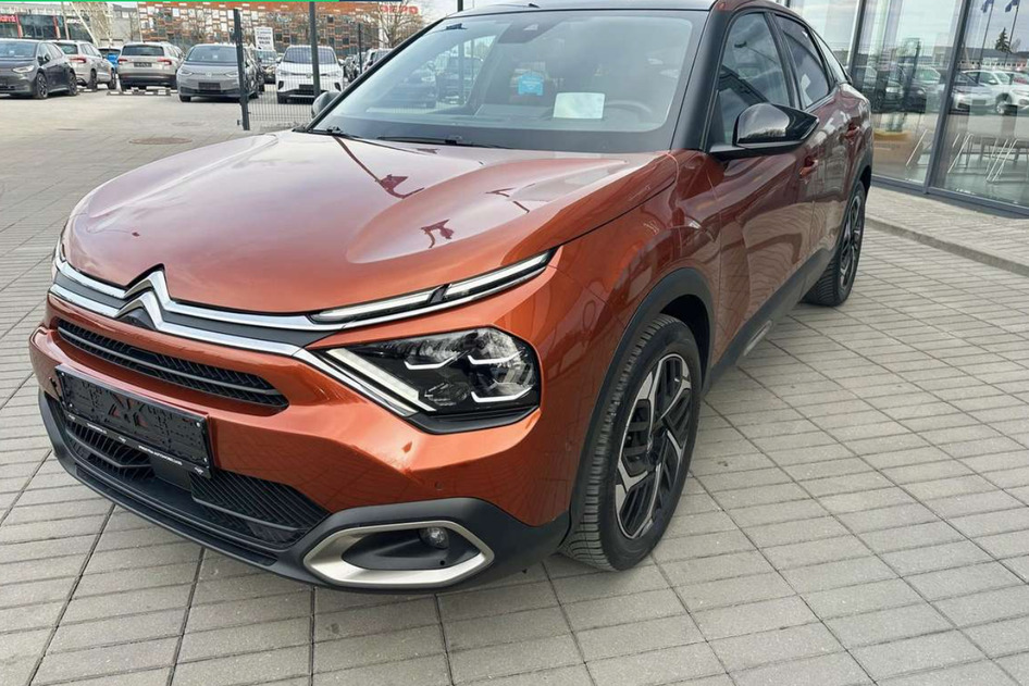 Citroën C4, 2022, 1.2, 96 kW, petrol, manual, front-wheel drive