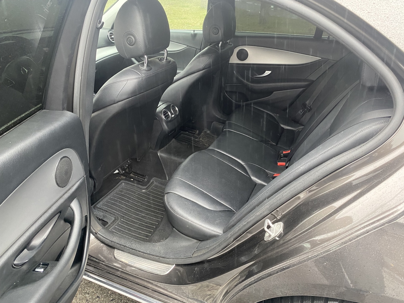Mercedes-Benz E 220 2018, kuva 7/9