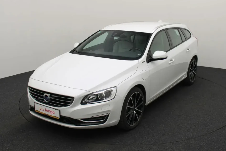 Volvo V60, 2015, 2.4, 170 kW, подключаемый гибрид (дизель/электричество), автомат, полный привод