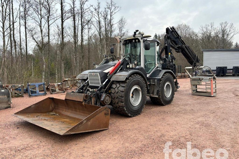 Huddig 1260C, 116 kW, diesel, automatic