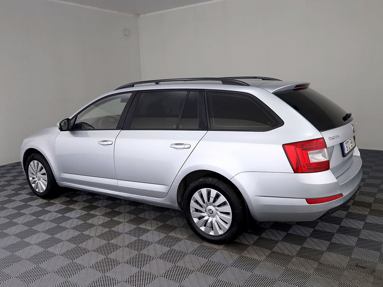 Škoda Octavia 2013, photo 4/7