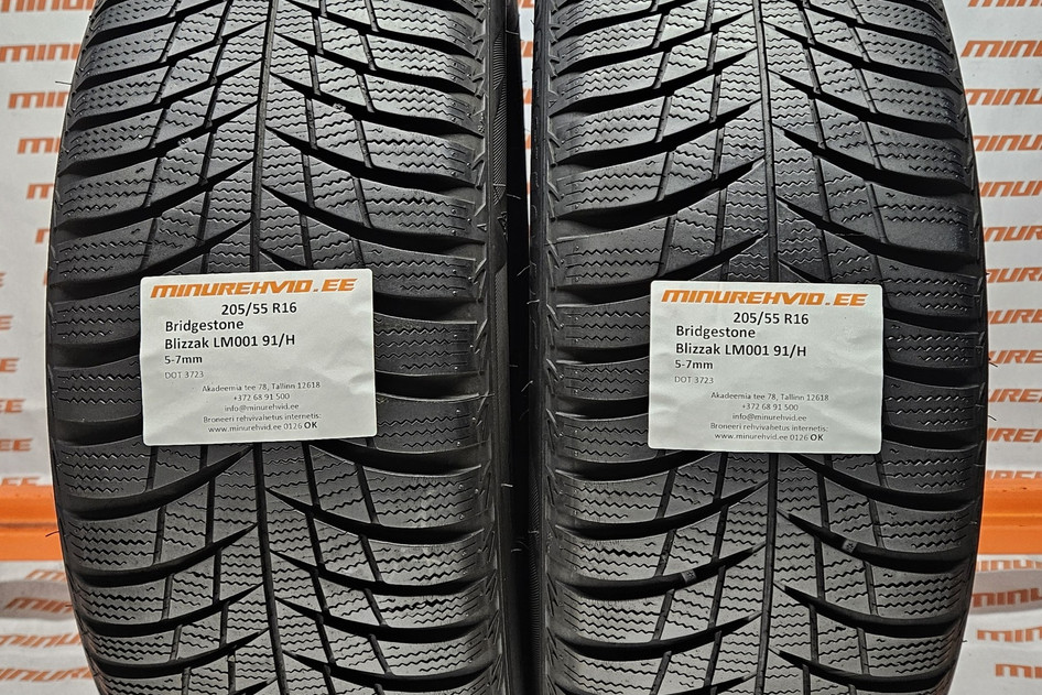 Подержанный нешипованная шина 205/55R16 Bridgestone Blizzak LM001 91/H