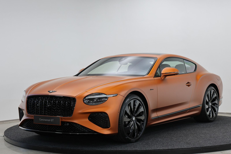 Bentley Continental GT, 2026, 4.0, 500 kW, įkraunamas hibridas (benzinas/elektra), automatinė, visų varomųjų ratų pavara