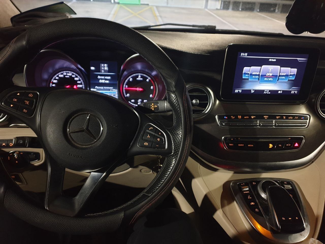 Mercedes-Benz V-KLASSE 2017, photo 2/5