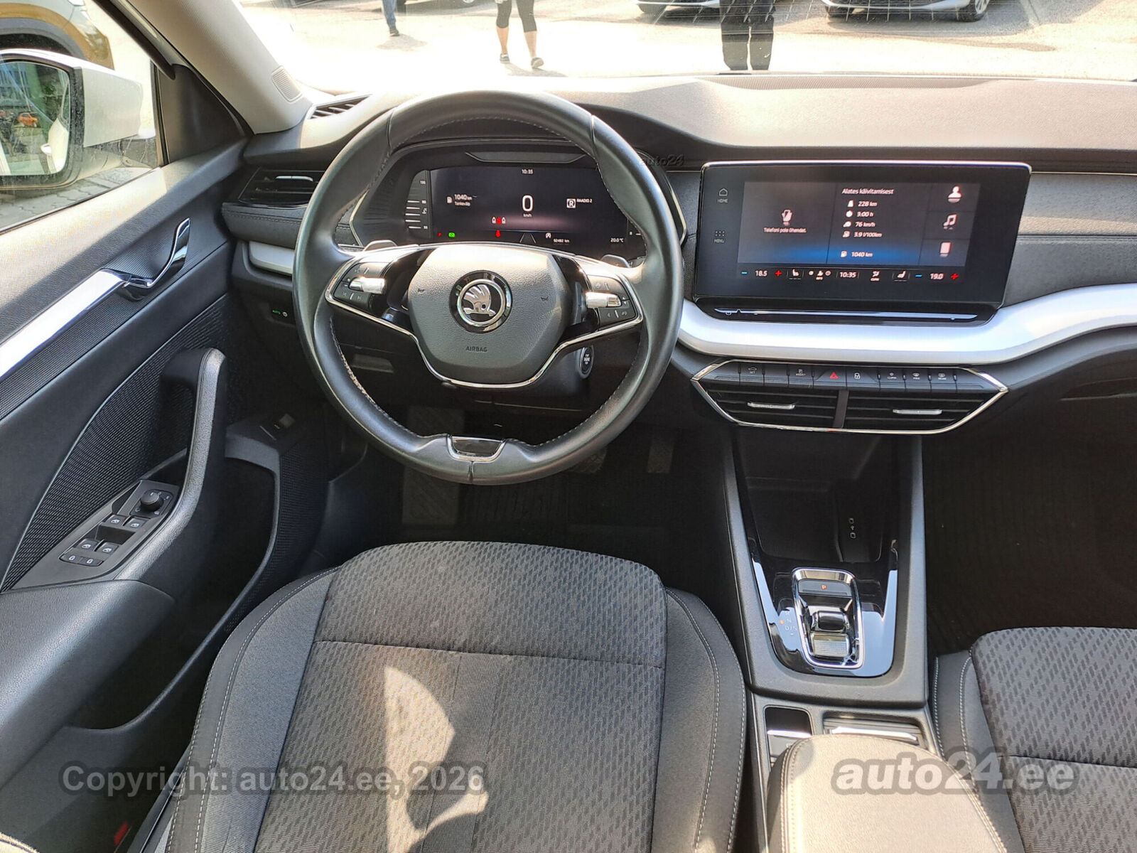 Škoda Octavia 2022, photo 3/7