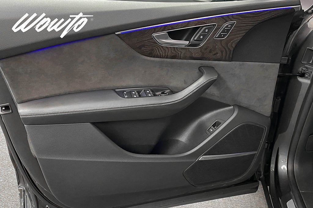 Audi Q8 2021, kuva 7/10