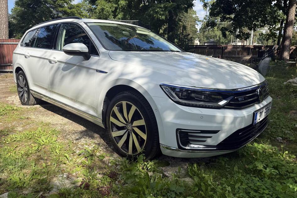 Volkswagen Passat, 2018, 1.4, 115 kW, pistikhübriid (bensiin/elekter), automaat, esivedu